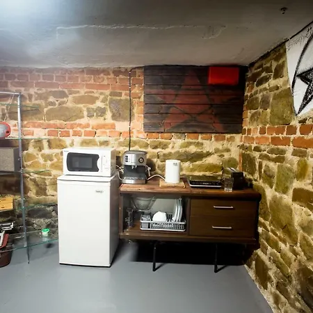 Art Revolution Studio *