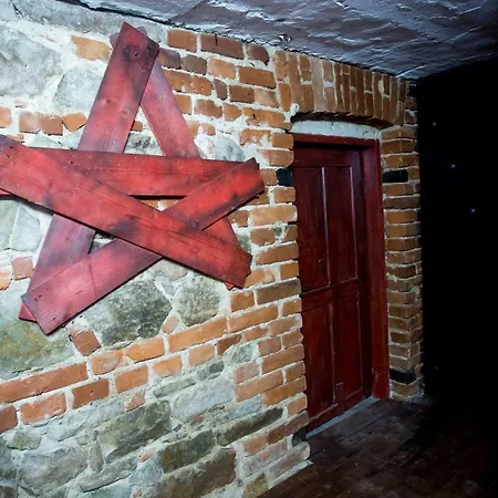 Art Revolution Studio